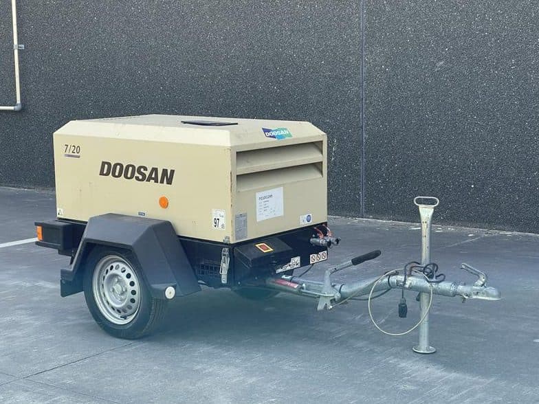 Used 2019 Doosan 7 / 20 Portable Air Compressor, 71 CFM
