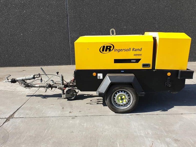 Used 2012 Ingersoll Rand 7/51 Portable Air Compressor, 180 CFM
