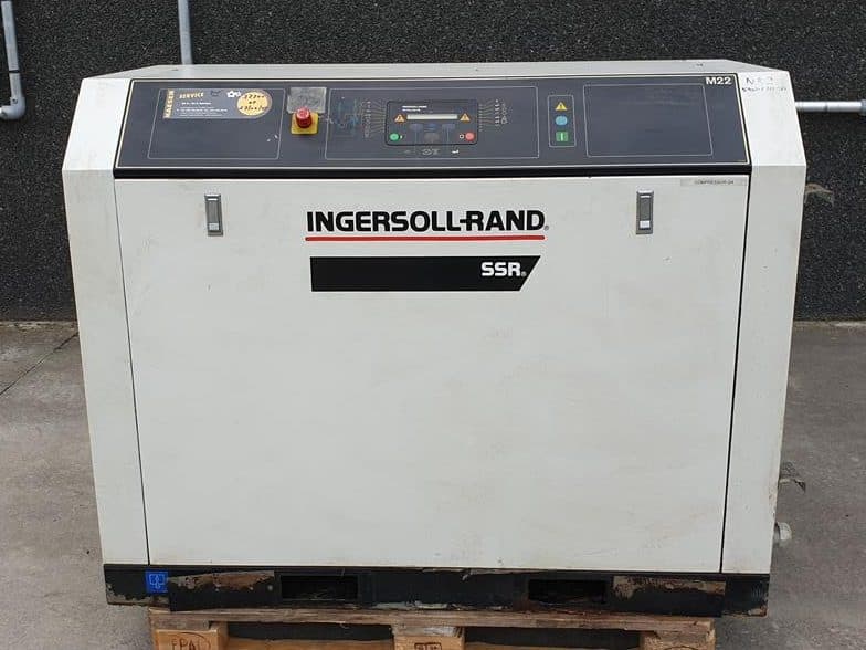 Used 1998 Ingersoll Rand MH 22 Rotary Screw Air Compressor, 109 CFM