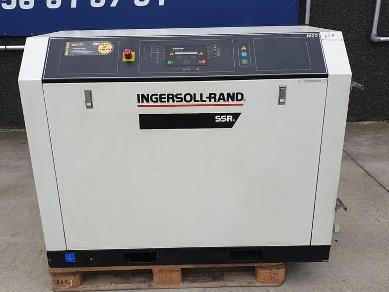 Used 1999 Ingersoll Rand MH 22 Rotary Screw Air Compressor, 109 CFM