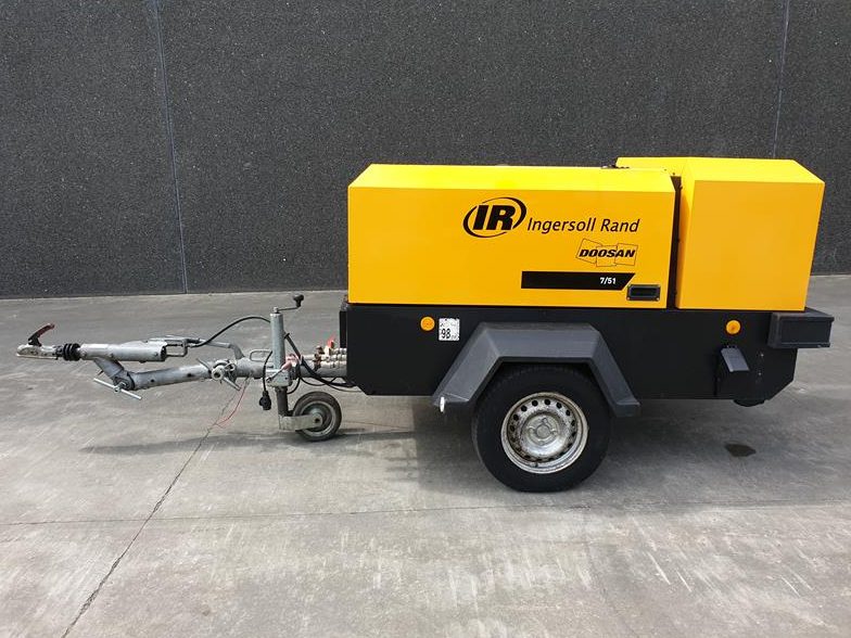 Used 2012 Ingersoll Rand 7/51 Portable Air Compressor, 180 CFM